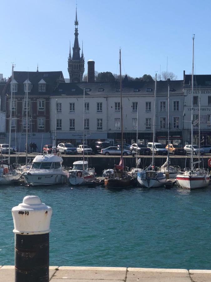Captain Yoo - Pieds Dans L'Eau - Face Au Port Fécamp Exterior photo